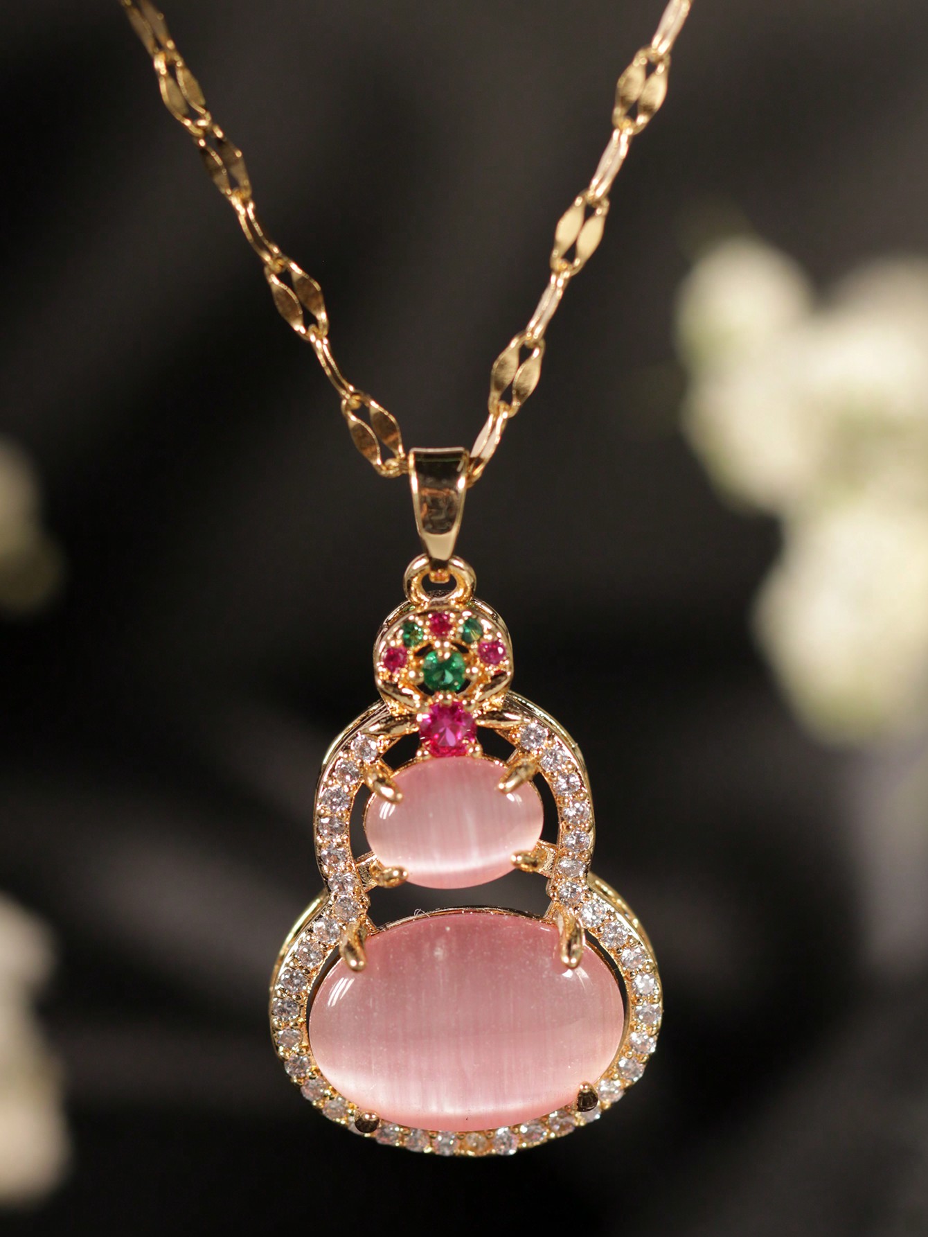 Luxury Lifestyle Gifts - 1 piece of 18K gold-plated Chinese-style