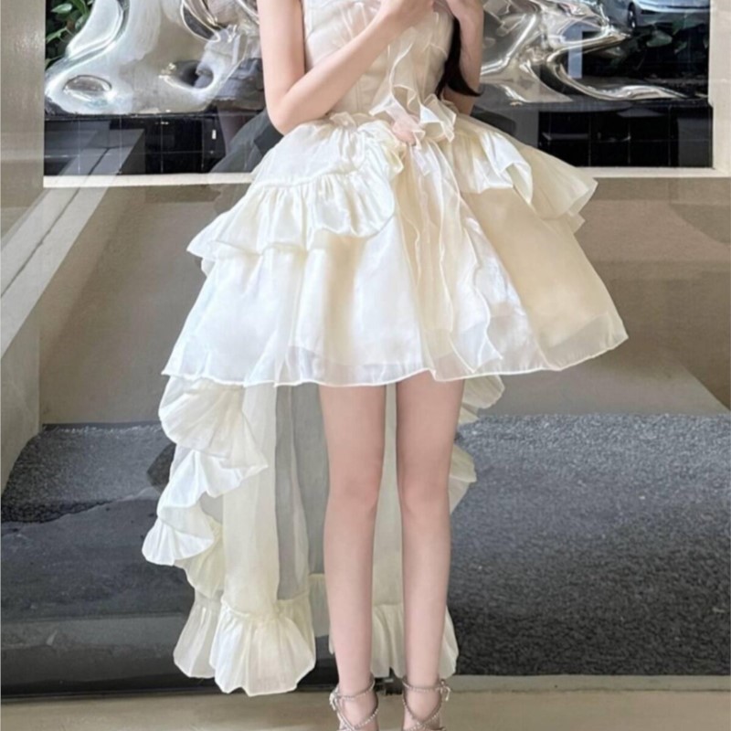 Luxury Lifestyle Gifts - The new birthday coming-of-age gift dress