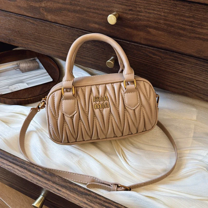 Women Luxury High End Leather  - đánh giá và giá Luxury Lifestyle For Women