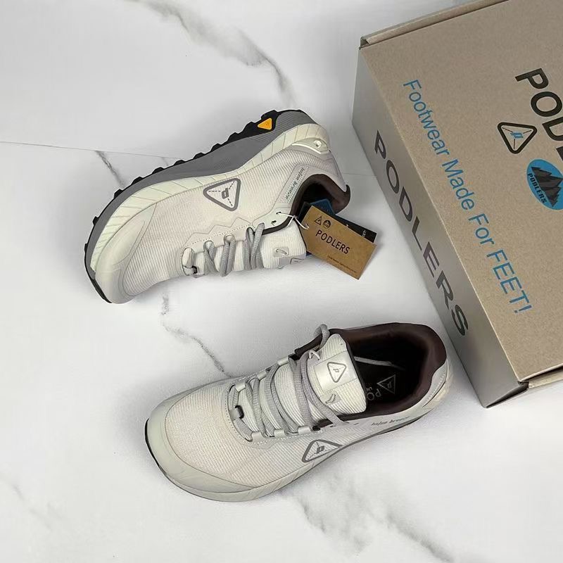 Luxury Brand Walking Shoes for - đánh giá và giá Luxury Lifestyle For Women